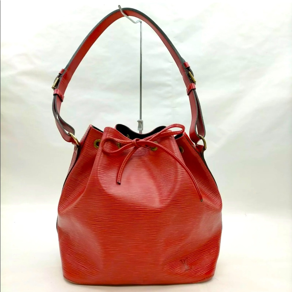 Louis Vuitton LV Shoulder Bucket Epi Noe Bag Red Burgundy